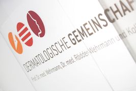 Einblicke vor Ort - Dermatologische Gemeinschaftspraxis Prof. Dr. W. Wehrmann, Dr. O. Rödder-Wehrmann und Kolleginnen
